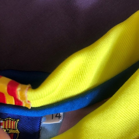 FC Barcelona Official Lionel Messi 10 Soccer Jersey Size 14 - Picture 10 of 10